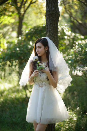 男生靠美女靠的叫动态图